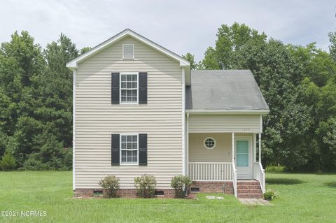 Homes For Sale - 2271 Old Route 22<br/> Johnston County, Kenly, NC 27542