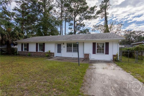 Homes For Rent - 5 Ossabaw Road<br/> Savannah, GA 31410