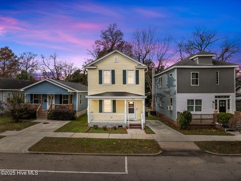 Homes For Sale - 114 S 16th Street<br/> Wilmington, NC 28401
