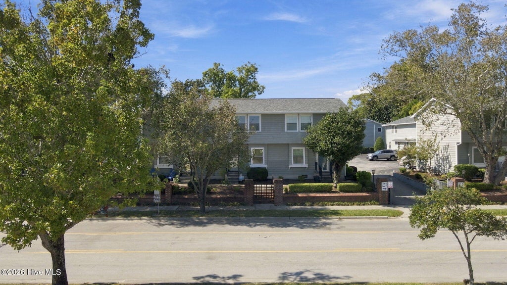 Photo of 314 River Walk, New Bern, NC 28560 (MLS # 100610690)