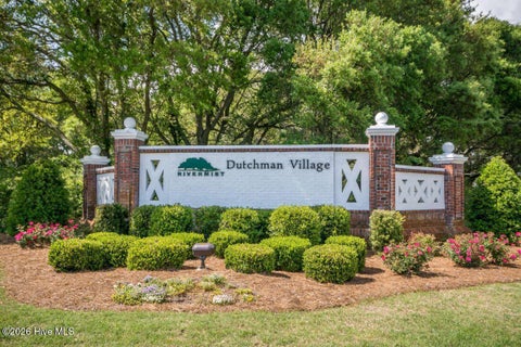 Tiny photo for 5227 Shipmast Way, Southport, NC 28461 (MLS # 100603708)