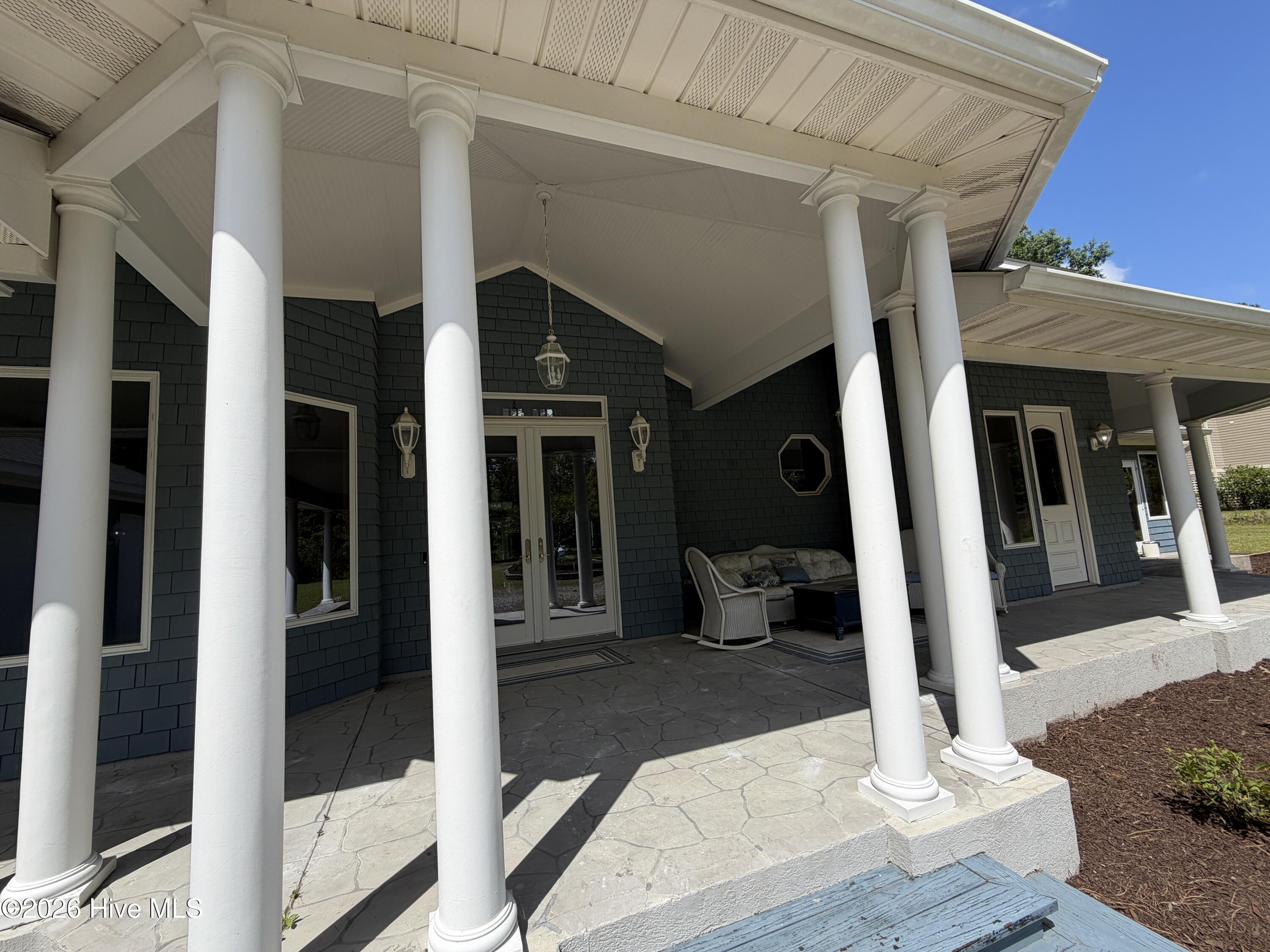 492 Sandy Point Drive
