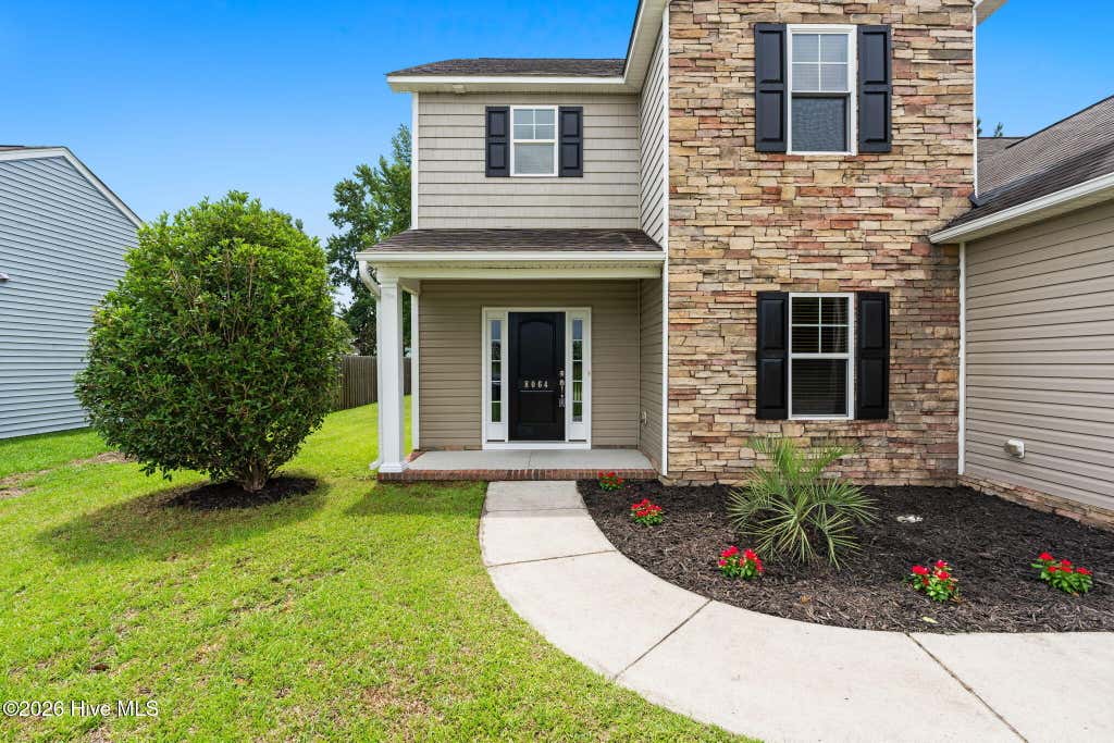 Photo of 8064 W Highcroft Drive NE, Leland, NC 28451 (MLS # 100591461)