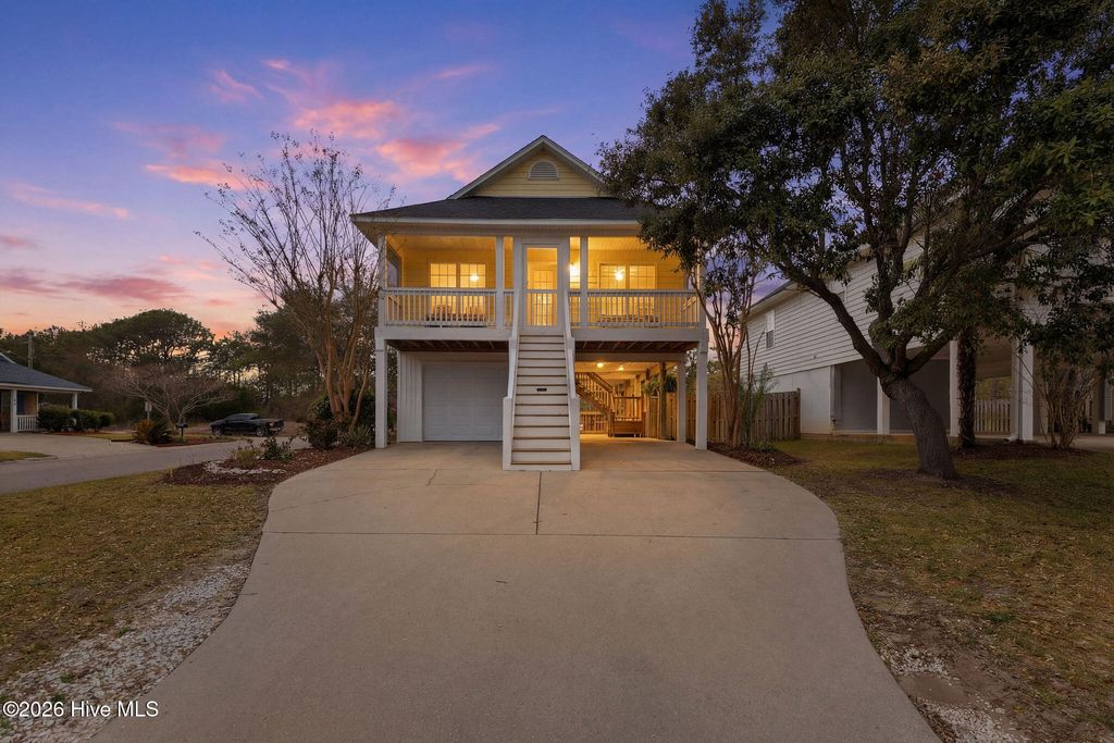 Photo of 196 Olde Mariners Way, Carolina Beach, NC 28428 (MLS # 100562834)