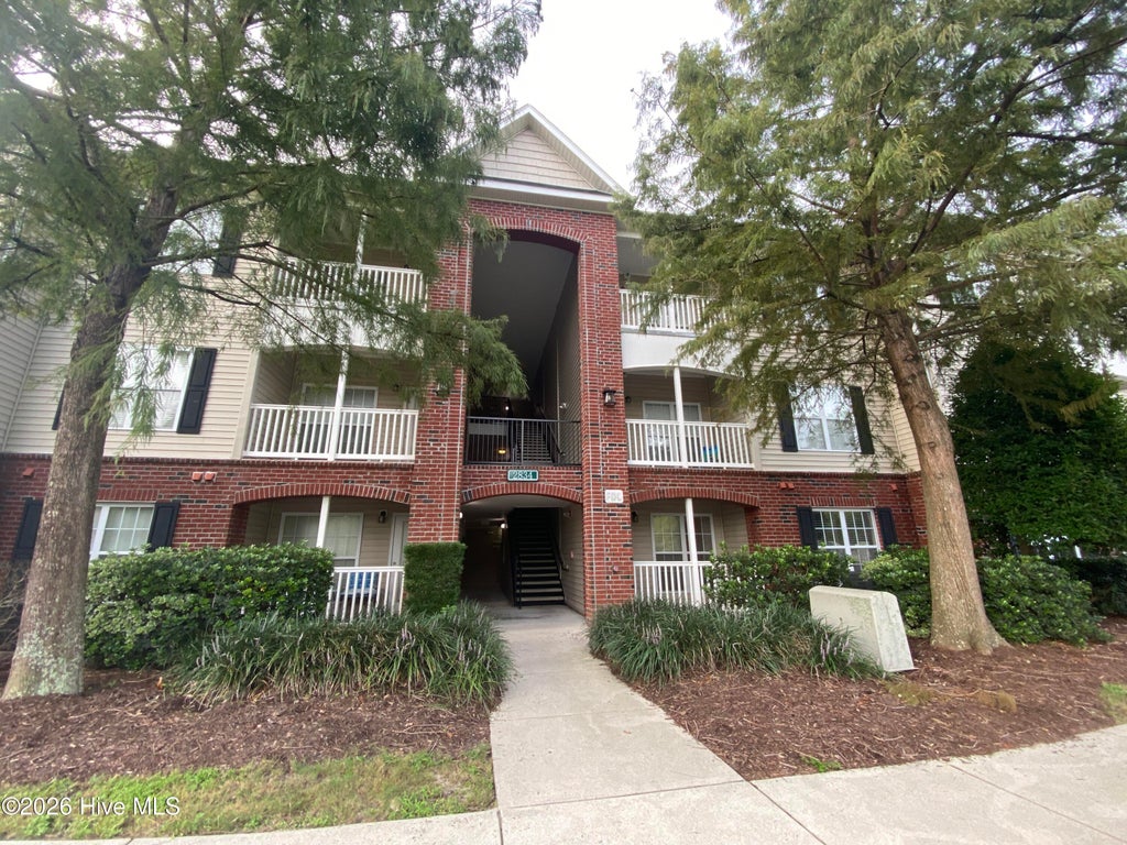 Photo of 2834 Bloomfield Lane #307, Wilmington, NC 28412 (MLS # 100602659)