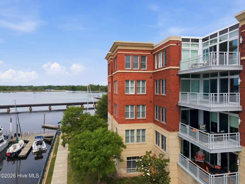Photo of 202 Sky Sail Boulevard, New Bern, NC 28560 (MLS # 100574215)