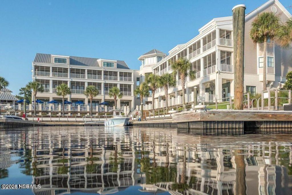 Photo of 2571 St James Drive SE #D14, Southport, NC 28461 (MLS # 100562397)