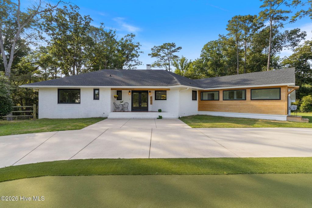 Photo of 820 Saint Pauls Drive, Raeford, NC 28376 (MLS # 100590824)