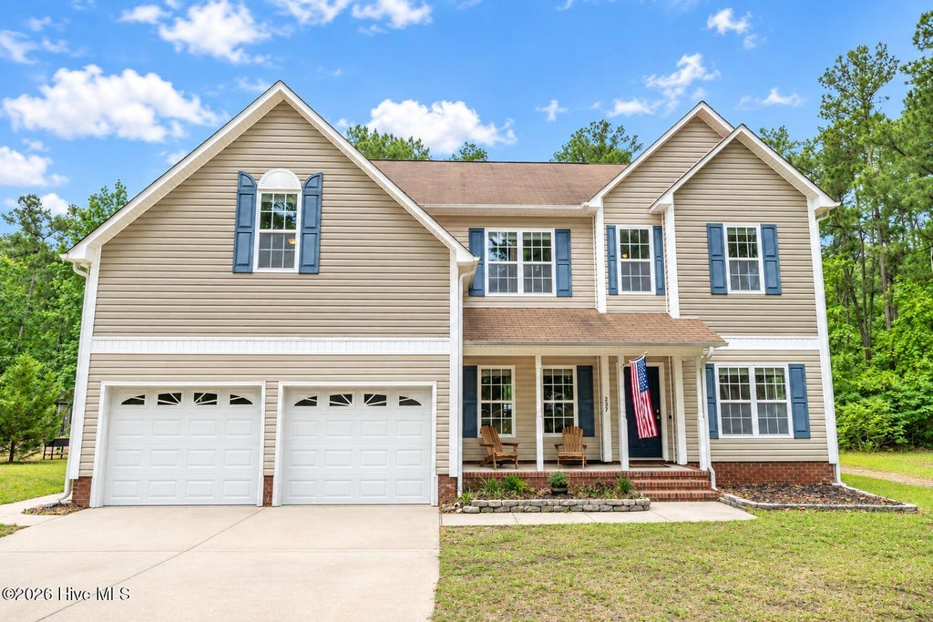 Photo of 257 Wagonwheel Lane, Richlands, NC 28574 (MLS # 100570764)
