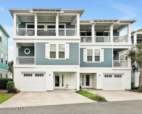 Townhouse For Sale - 309 Red Lewis Drive #12<br/> Kure Beach, NC 28449