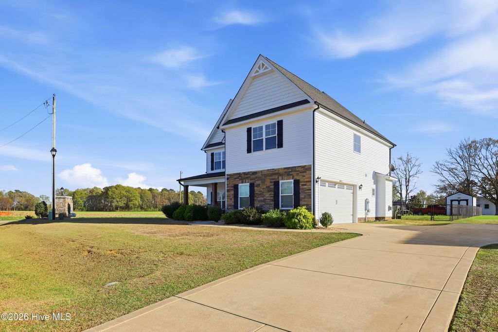 Photo of 101 Running Deer Lane, Princeton, NC 27569 (MLS # 100561096)