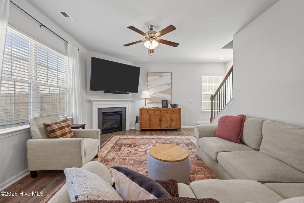 Photo of 1009 Chiles Drive, New Bern, NC 28562 (MLS # 100569162)