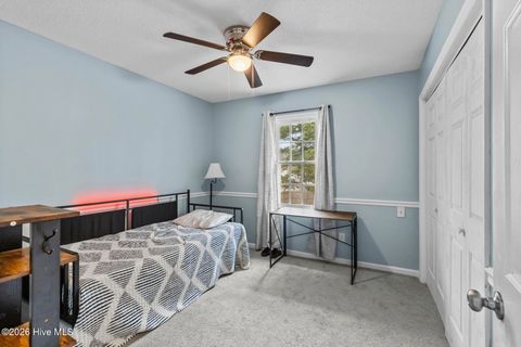 Tiny photo for 201 Valencia Court, Jacksonville, NC 28546 (MLS # 100555816)