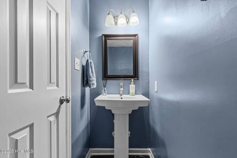 Tiny photo for 201 Valencia Court, Jacksonville, NC 28546 (MLS # 100555816)