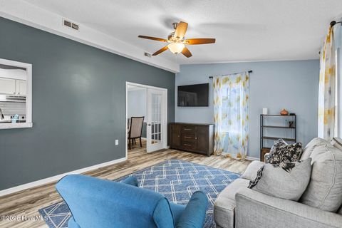 Tiny photo for 201 Valencia Court, Jacksonville, NC 28546 (MLS # 100555816)