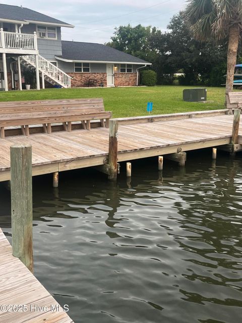 Condo For Sale - 109 Cedar Lane #8<br/> Cedar Point, NC 28584