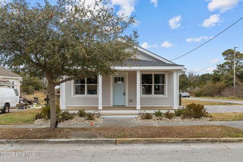 Photo of 613 Mulberry Street, Beaufort, NC 28516 (MLS # 100546700)