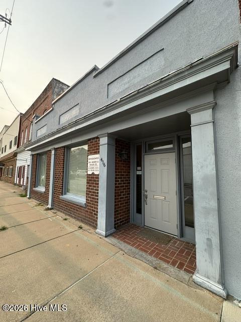 416 E Colonial Avenue