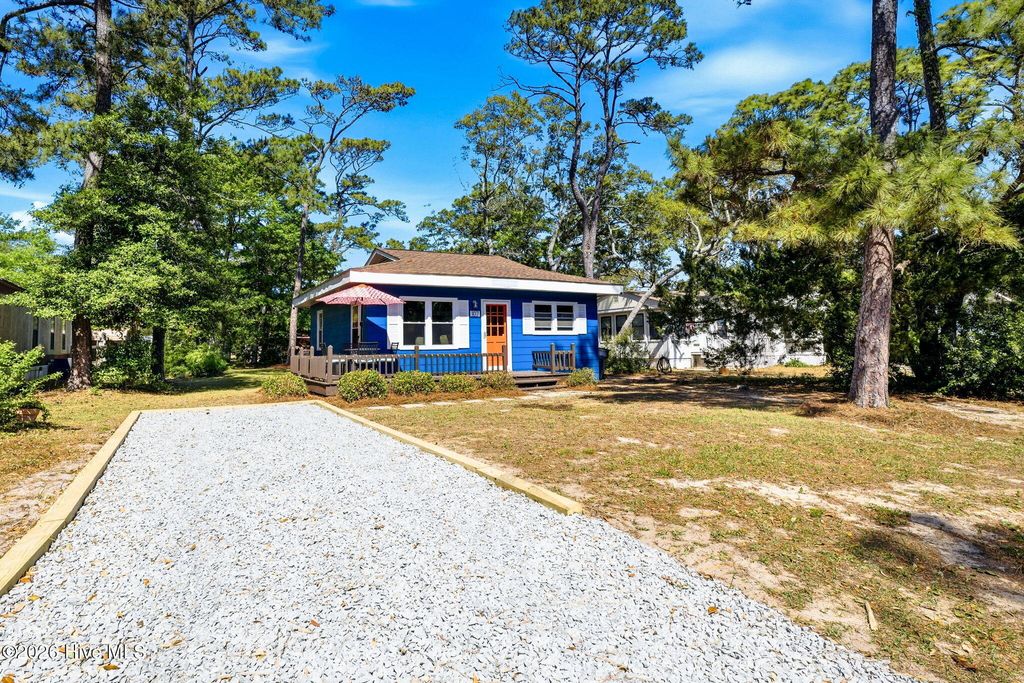 Photo of 107 NE 72nd Street, Oak Island, NC 28465 (MLS # 100569703)