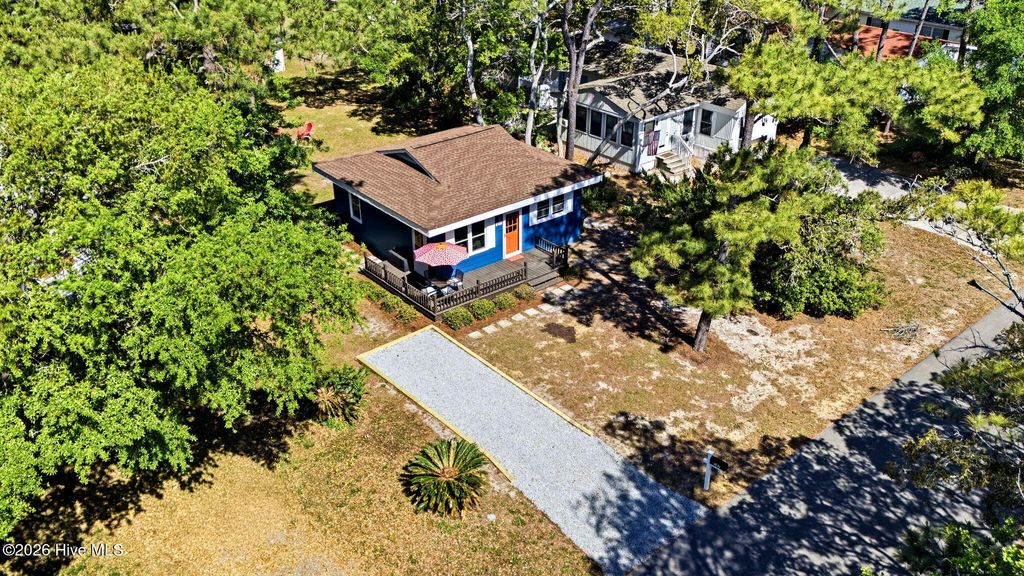 Photo of 107 NE 72nd Street, Oak Island, NC 28465 (MLS # 100569703)