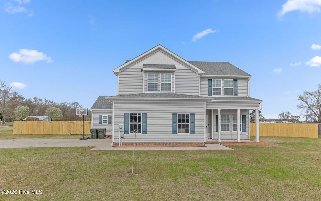 Photo of 101 Derby Drive, Moyock, NC 27958 (MLS # 100560963)