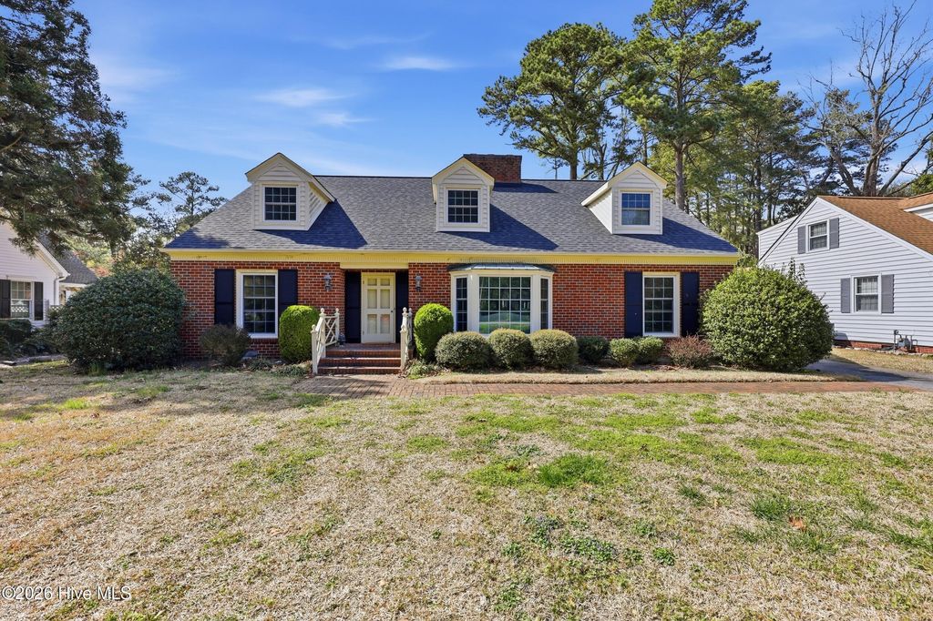 Photo of 1115 Park Drive, Elizabeth City, NC 27909 (MLS # 100560815)