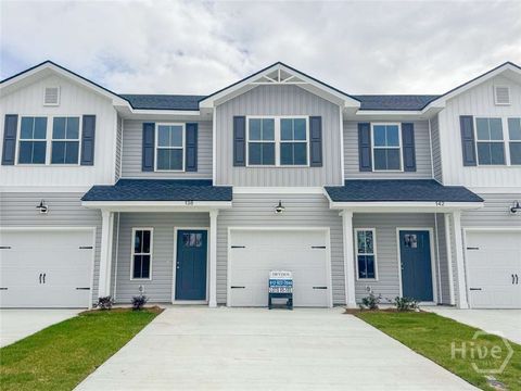 Townhouse For Sale - 138 Heirloom Road<br/> Hinesville, GA 31313