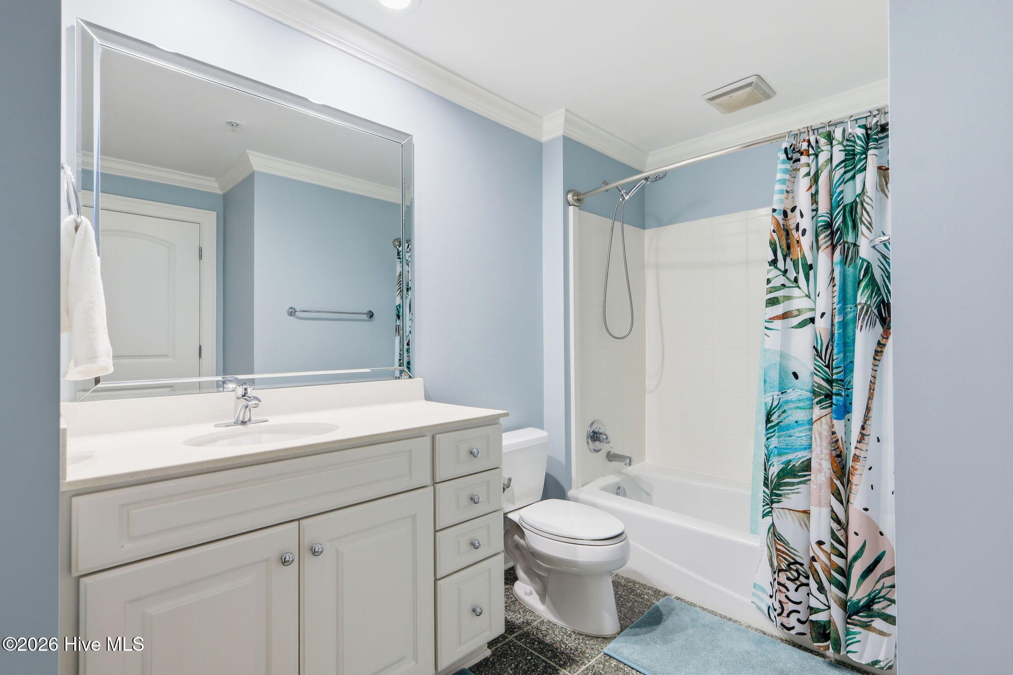 4425 Arendell Street 304 & Bs #16