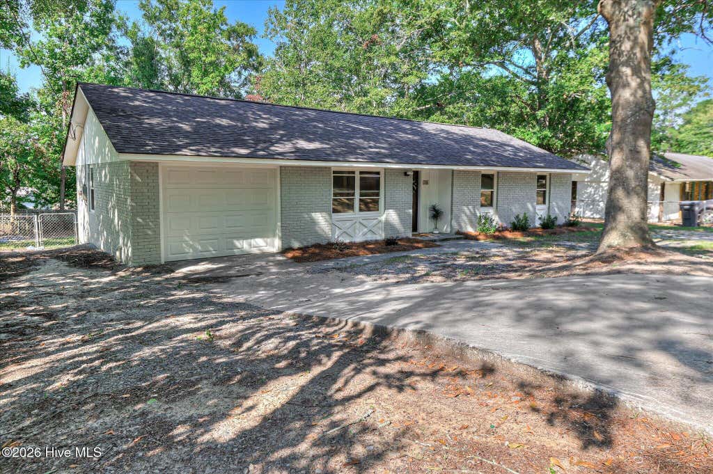 Photo of 2608 Meadowbrook Drive, Augusta, GA 30906 (MLS # 100598966)