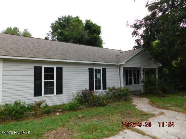Photo of 406 Seventh Street, Maysville, NC 28555 (MLS # 100606174)