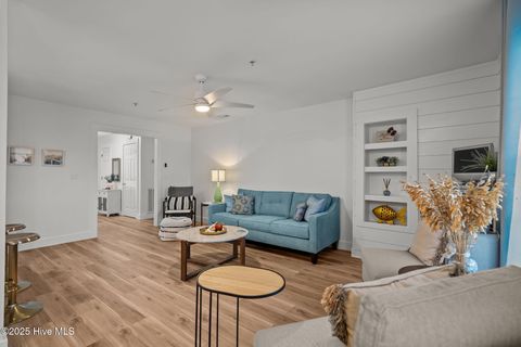 Tiny photo for 805 March Court #B, Wilmington, NC 28405 (MLS # 100543916)