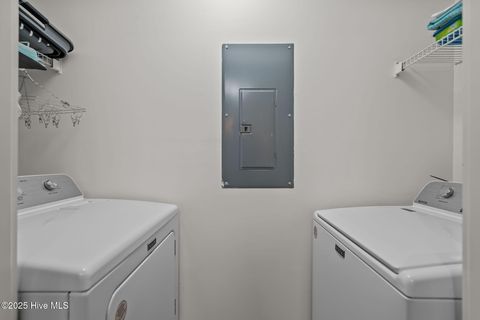 Tiny photo for 805 March Court #B, Wilmington, NC 28405 (MLS # 100543916)