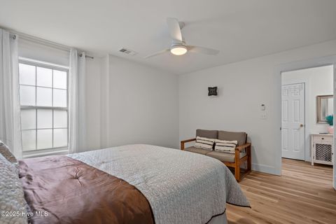 Tiny photo for 805 March Court #B, Wilmington, NC 28405 (MLS # 100543916)