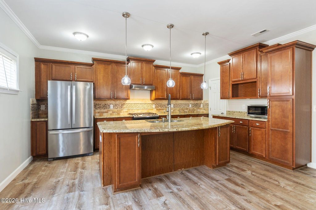 Photo of 903 Stagecoach Drive, Jacksonville, NC 28546 (MLS # 100558662)