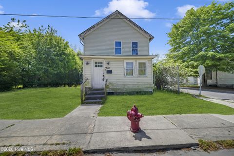 Photo of 207 Bell Street, Elizabeth City, NC 27909 (MLS # 100568324)