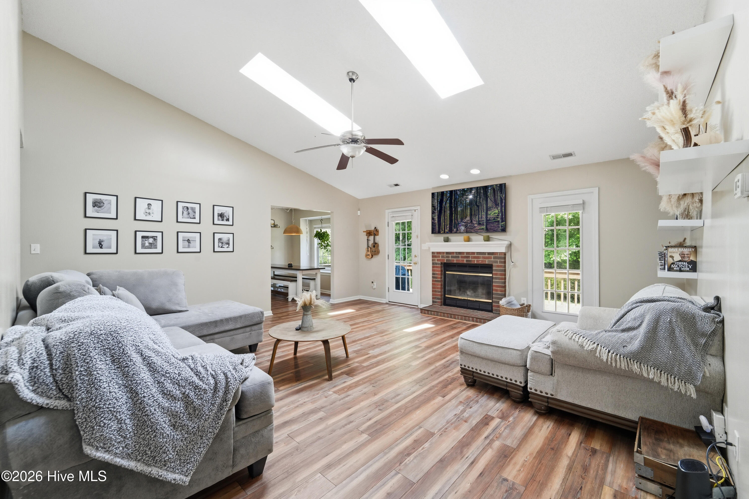 308 Pebble Lane