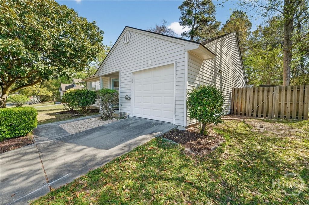 Photo of 126 Marsh Edge Lane, Savannah, GA 31419 (MLS # SA352254)