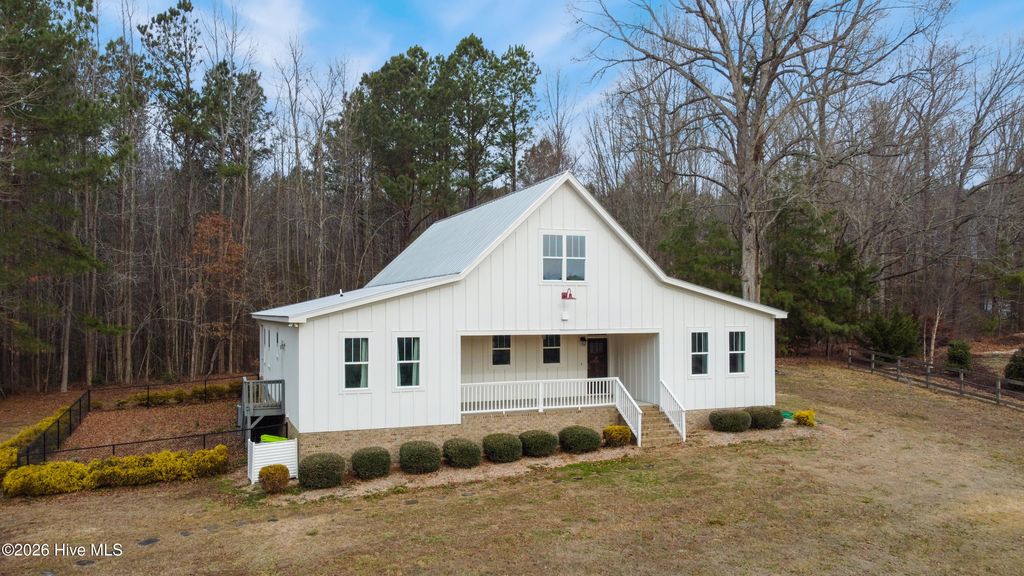 Photo of 100 Shartree Farms Lane, Louisburg, NC 27549 (MLS # 100555835)