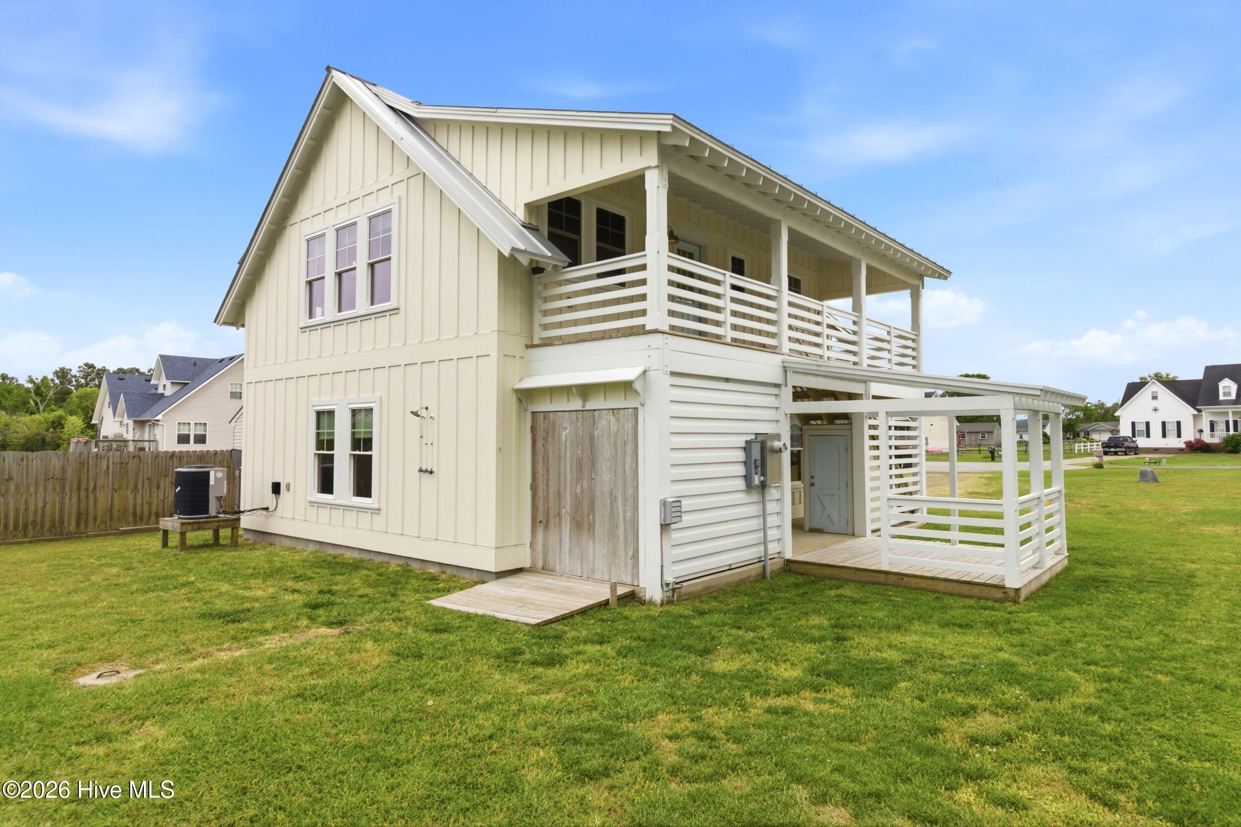 102 Daybreak Court
