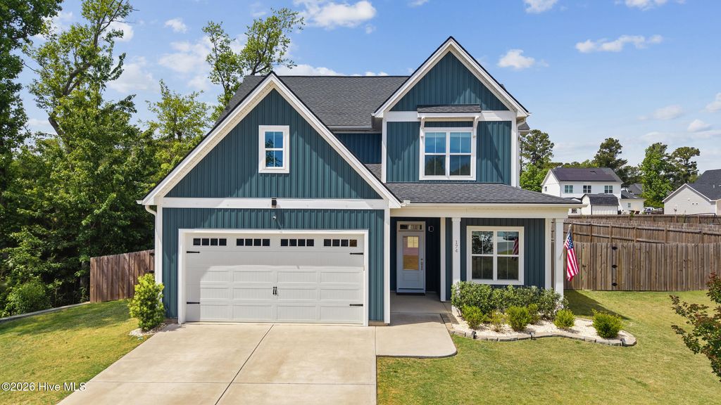 Photo of 174 Tanglewood Court, Hampstead, NC 28443 (MLS # 100570629)