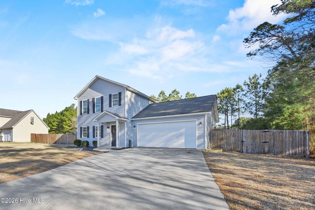 Photo of 162 King Road, Jacksonville, NC 28540 (MLS # 100554193)