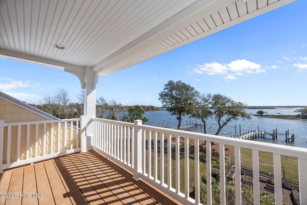 Photo of 112 Elizabeth Way, Swansboro, NC 28584 (MLS # 100561060)