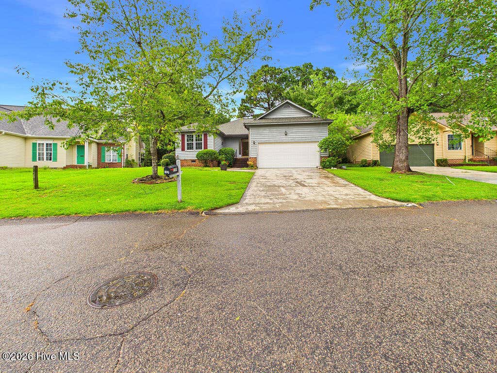 Photo of 159 Kensington Way, Aberdeen, NC 28315 (MLS # 100594938)
