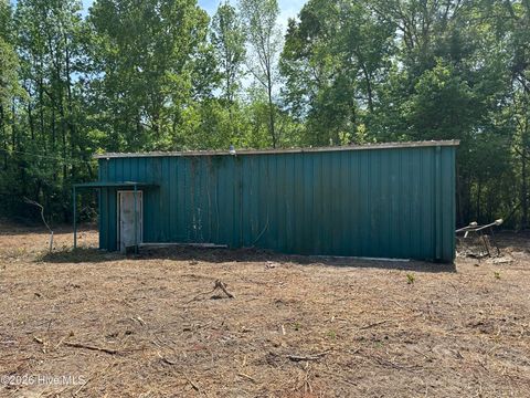 Vacant Land For Sale - 17600 Old Lumberton Road<br/> Laurinburg, NC 28352
