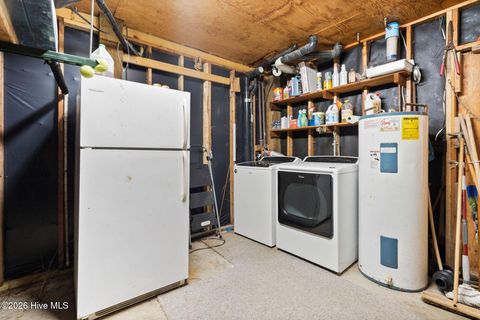 Tiny photo for 714 Ocean Boulevard, Topsail Beach, NC 28445 (MLS # 100554278)