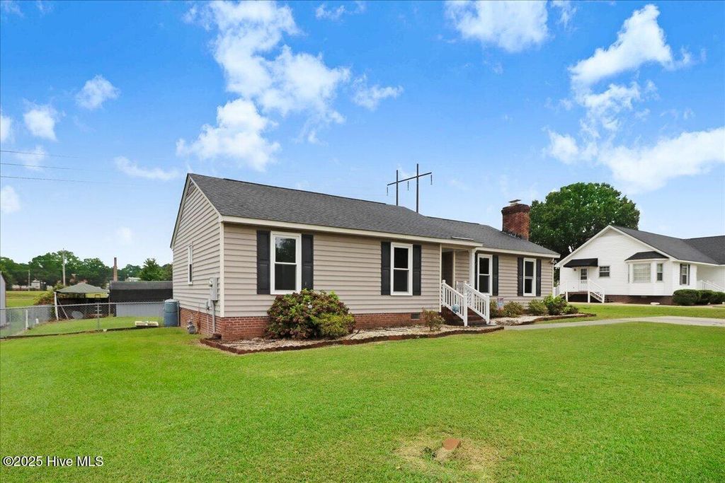 Photo of 2311 Alyson Drive N, Wilson, NC 27896 (MLS # 100524593)