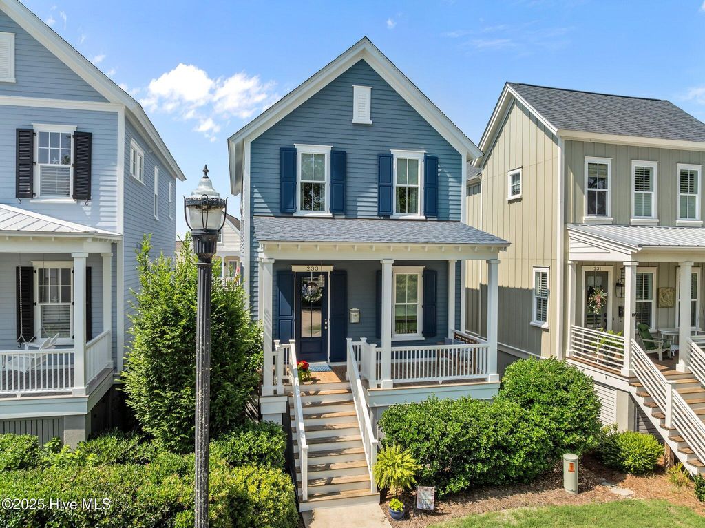 Photo of 233 E Water Street, Washington, NC 27889 (MLS # 100509142)