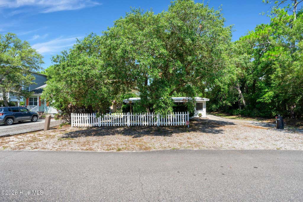 Photo of 147 NW 10th Street, Oak Island, NC 28465 (MLS # 100589665)