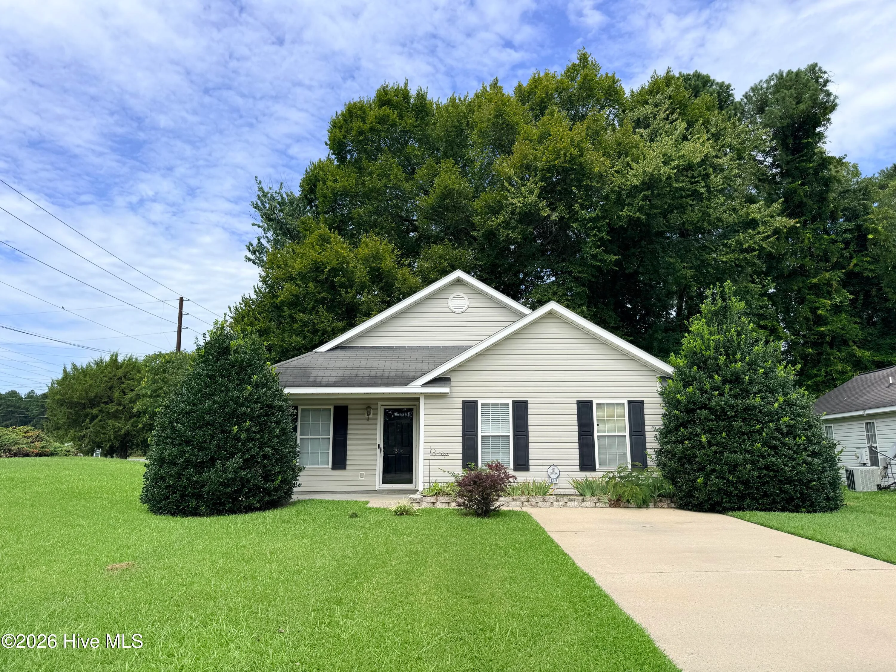 1306 Wyngate Drive