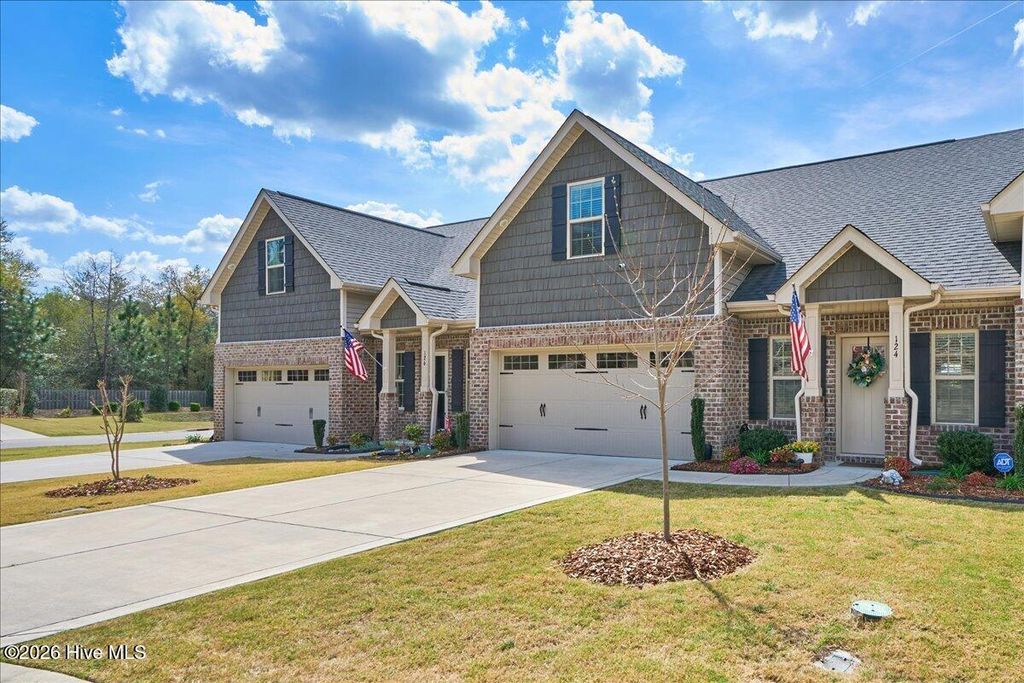Photo of 124 Lark Drive, West End, NC 27376 (MLS # 100564973)